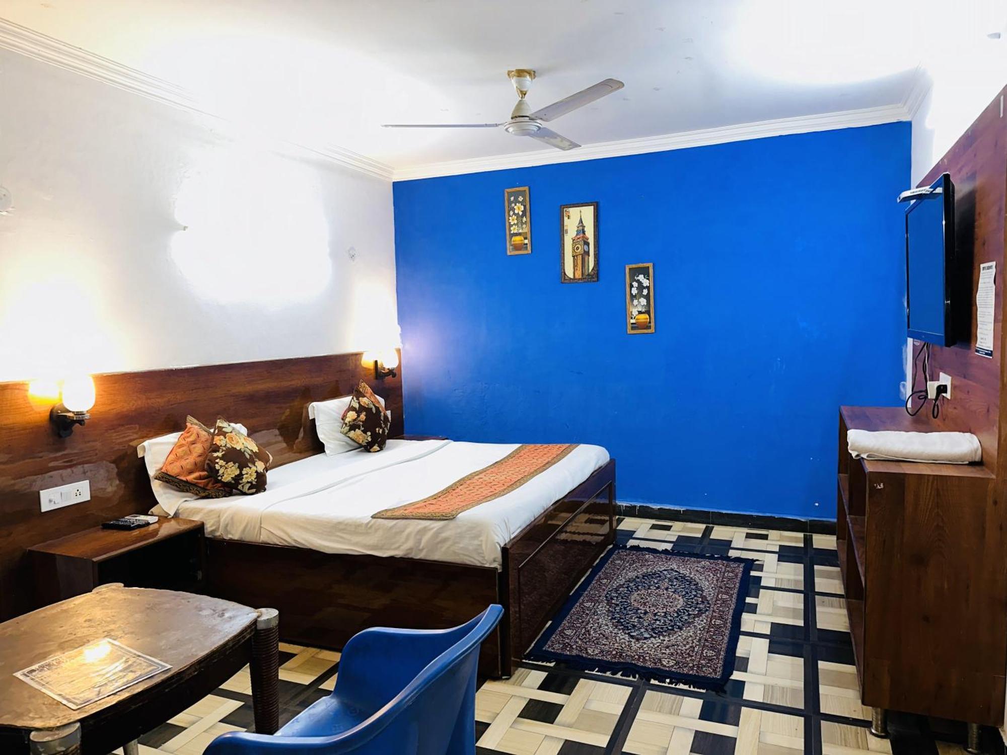 Golden Bed And Breakfast- High Quality Rooms In South Ex-1 D Block New Delhi Exterior foto